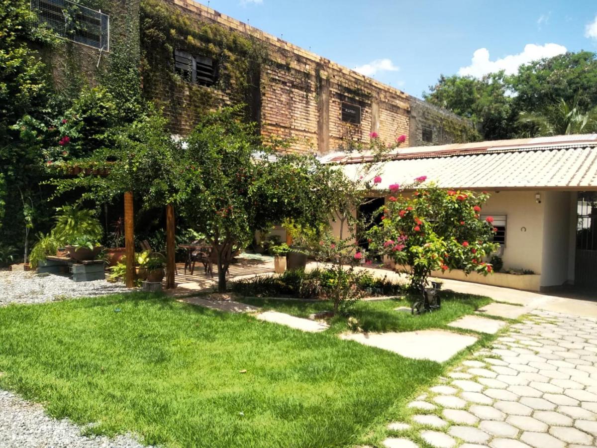 Capim Santo Casa de férias Goiânia